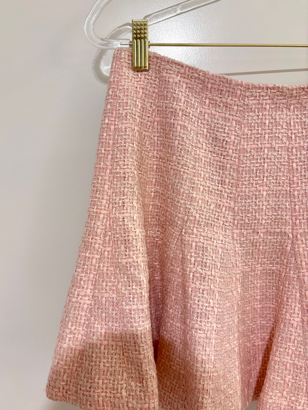 Alice + Olivia pink “Zona” Godet-Pleated Tweed Miniskirt 💗 - Picture 3 of 7